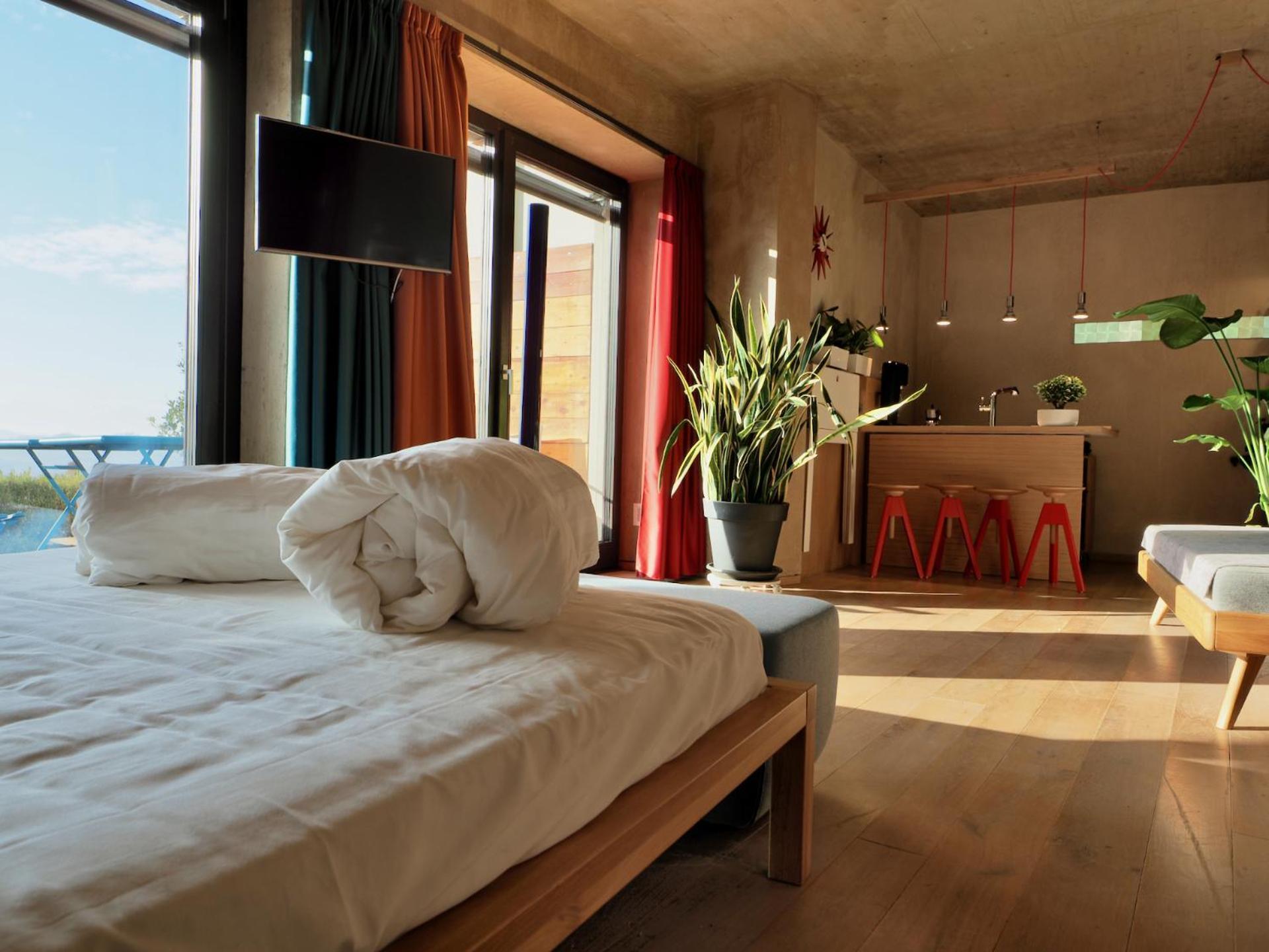 Qb Apartments Montelupo Albese Buitenkant foto